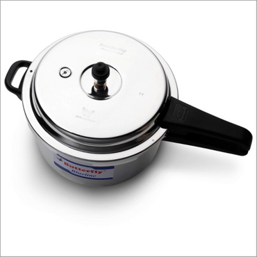 Butterfly Blue Line Stainless Steel Outer Lid Pressure Cooker, 7.5 Litre