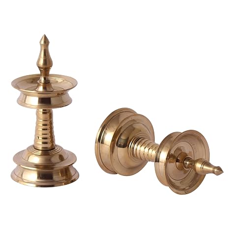 Brass Kerala Fancy Vilakku (M)